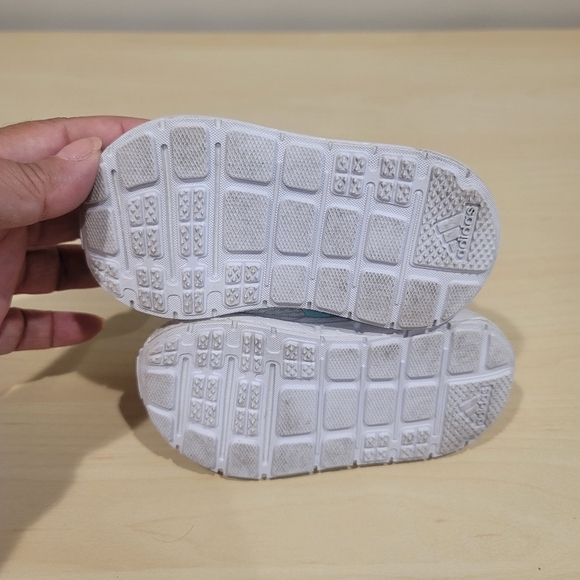 Adidas Swift Run 1.0 Kids Sneakers - Sz 5K - Picture 7 of 12